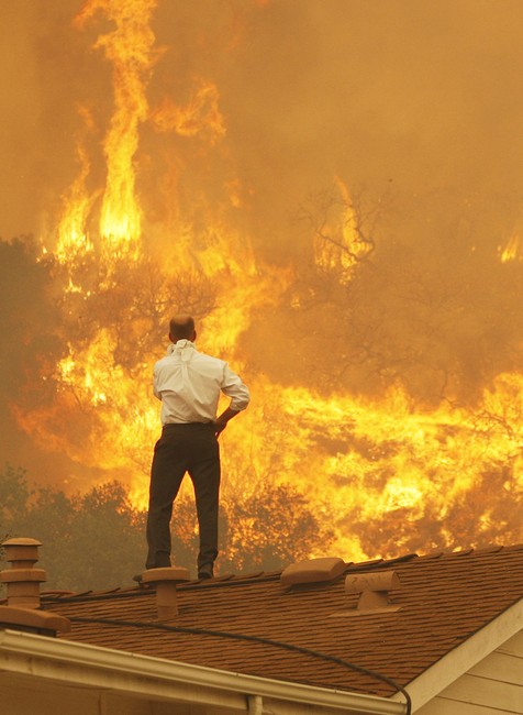 Kalifornia požiar oheň plamene hasiči