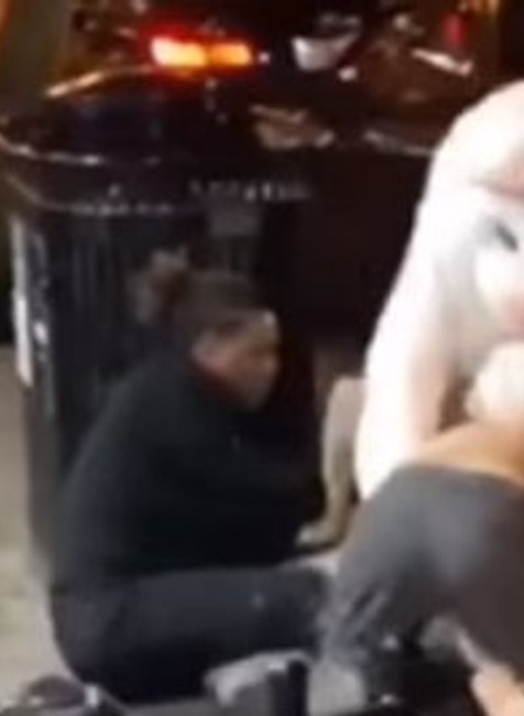 Hrdina veľkonočný zajac 