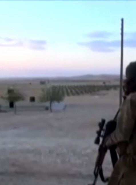 Policajti priviezli do Česka moslimského kazateľa. Obvinený je z podpory terorizmu