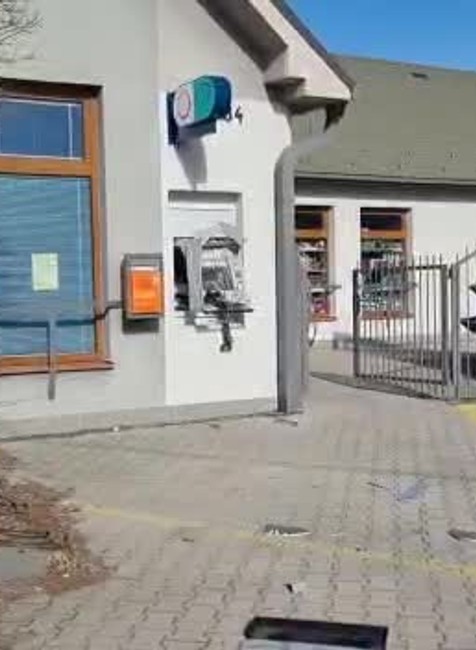 [multi] vybuchnutý bankomat 8709