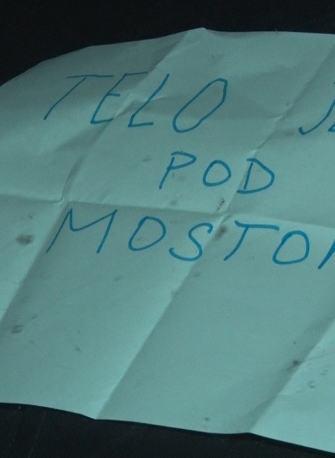 Záhadná smrť na R1