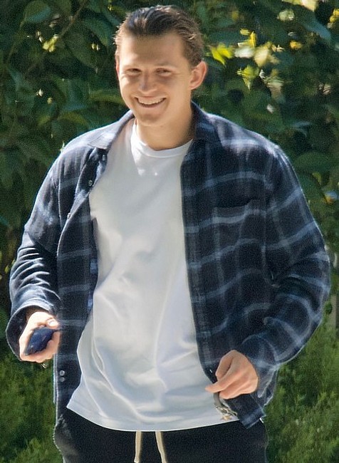 45000649-9753151-Meanwhile_Tom_who_is_originally_from_England_showed_he_had_fully-a-140_1625346291436