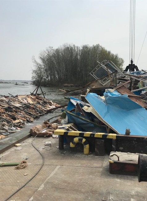 Dunaj, loď, odstraňovanie