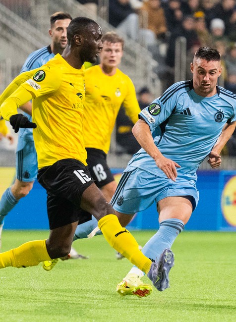 20251106SLOVAN_KUPIO_8171055