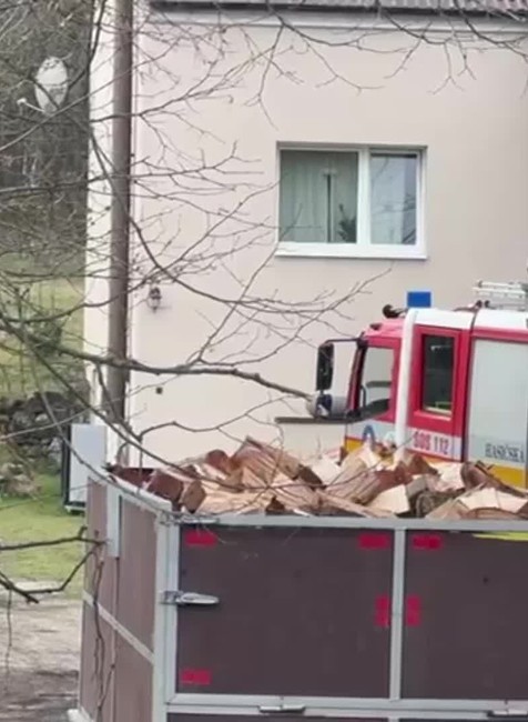 [multi] Mŕtva žena v dome v obci Buková 13201
