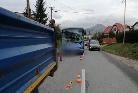 Nehoda autobusu na Kysuciach si vyžiadala dvoch zranených