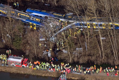 zrážka vlakov v Bavorsku 15