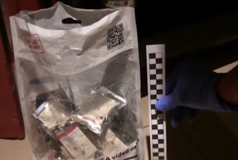 Problém s boostermi. Nebezpečné sú ako drogy, ale trestné nie sú