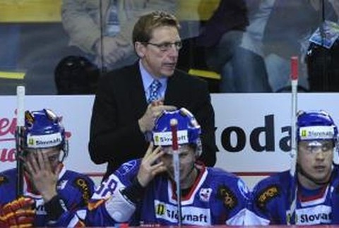 Hanlon na striedačke SVK, 1. zápas s Českom