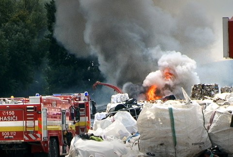 Požiar zberný dvor_Banská Bystrica_2