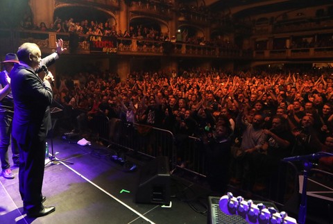 Kiska v Prahe na koncerte