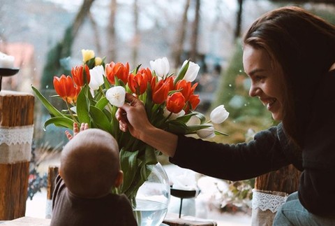 Mary Bartalos so synčekom