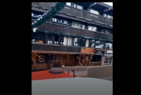 Lyžiarske stredisko v plameňoch: Ubytovňu zachvátil požiar