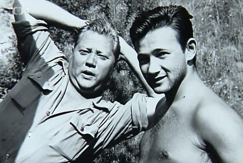 So synom Rudolfom, pred prvým infarktom.