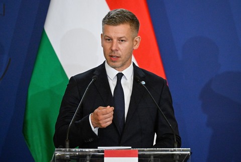 Robert Fico (Slovensko), Péter Magyar (Maďarsko), Donald Tusk (Poľsko) a Andrej Babiš (Česko)