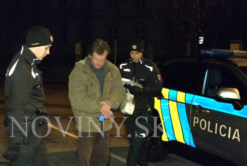 Polícia zadržala muža, ktorý má na svedomí smrť ženy z Hrabičova (3)