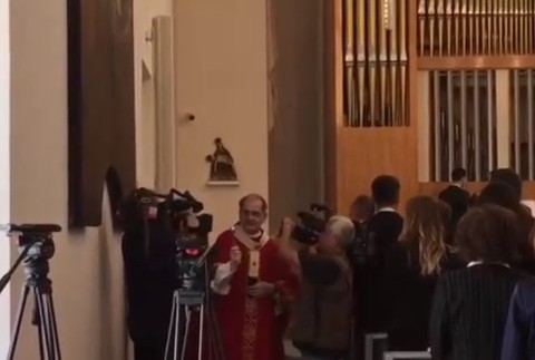 Hradná kaplnka BA.jpg