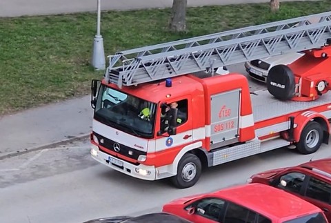 v byte našli mŕtvu ženu (6)