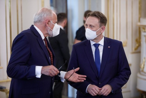 Čaputová Vlčan Mičovský 