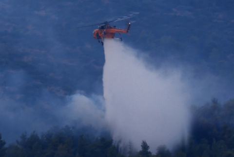 Veľký požiar neďaleko Atén