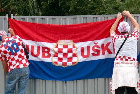 Chorvátski fanúšikovia pred zápasom v Trnave