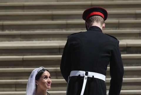 Meghan a Harry v koči