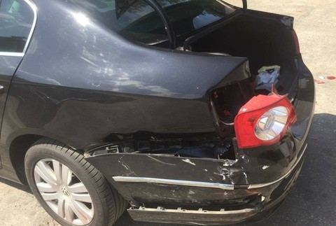 Rozbité auto.jpg