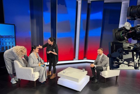 Politika 24 s Matúšom Šutajom Eštokom