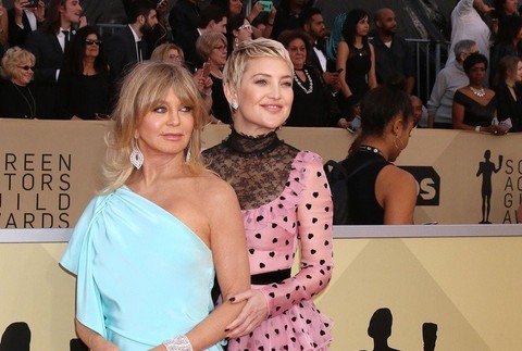 Kate Hudson s mamou herečkou Goldie Hawn