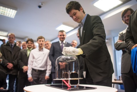 Predstavenie slovenskej družice skCUBE