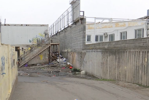 zltacka v dunajskej strede 2