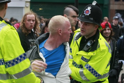 Nepokoje, násilnosti v Manchesteri, Veľká Británia