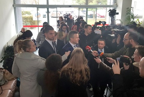 Peter Pellegrini prišiel na rokovanie do Most-Híd