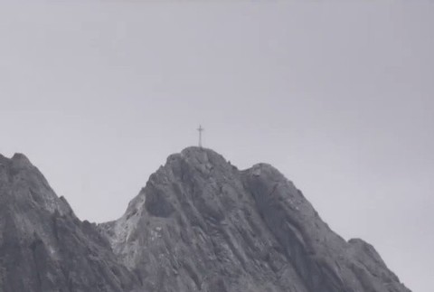 Tatranský štít samovrahov láka mnoho turistov 