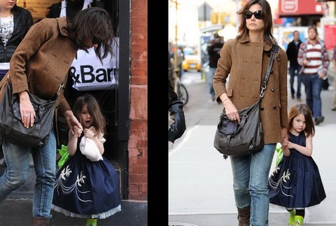 Suri Cruise s mamou, herečkou Katie Holmes