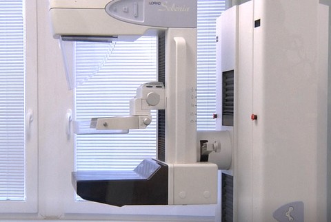 prístroj na mamografiu