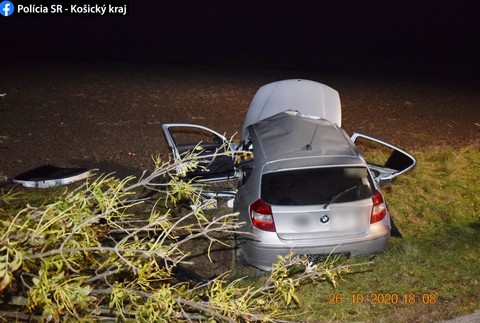 Tragická nehoda pri Košiciach si vyžiadal mladý život 
