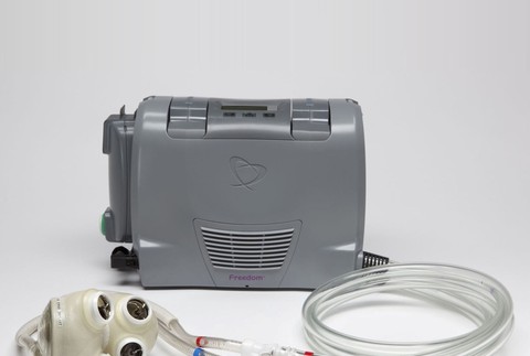 Prvý slovenský pacient s umelým srdcom je už aj po transplantácii srdca