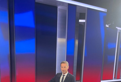 Politika 24 s Milanom Majerským