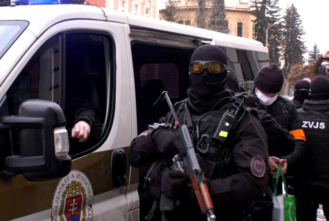 Exšéf polície Gašpar žiada zrušenie kolúznej väzby