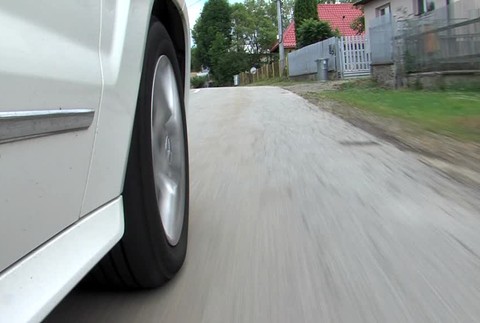 [multi] Anonym napísal polícii list, že vodič zrazil 11-ročného chlapca. Ten tvrdí niečo iné 4290