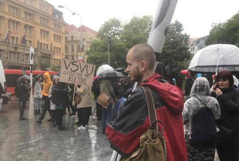 Protest Stojíme pri kultúre vyzýva ministerku Laššákovú na odchod