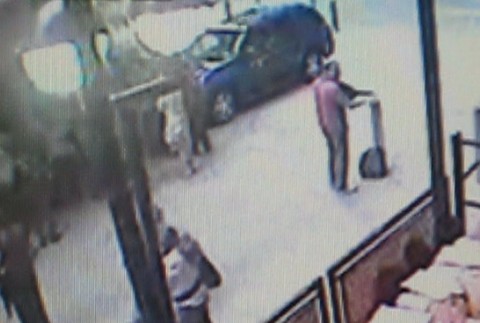 utocnik times square kamera 3