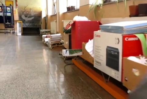 V septembri sa neotvorí ani škola v Pčolinom.