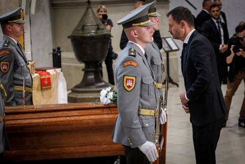 Rozlúčka s kardinálom Jozefom Tomkom v Dóme sv. Martina