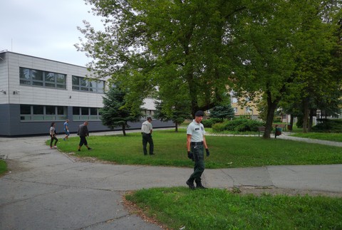 Tragédia v Rimavskej Sobote. O život prišla 38-ročná matka a podozrivý 23-ročný mladík  