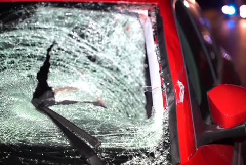 [multi] Tragické obiehanie 2063