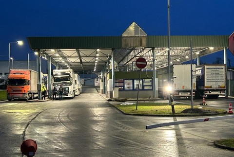 vysne nemecke strajk kamiony kolony hranicny priechod (2)