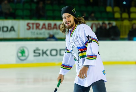 Sagan na hokeji v Žiline, na ľade