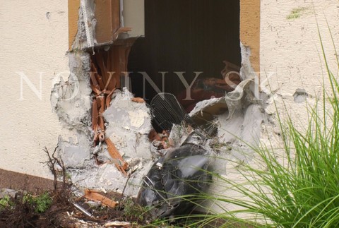 Opitý mladík narazil do rodinného domu v Banskej Bystrici